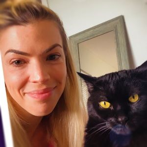 Meet your Posher, Jessica